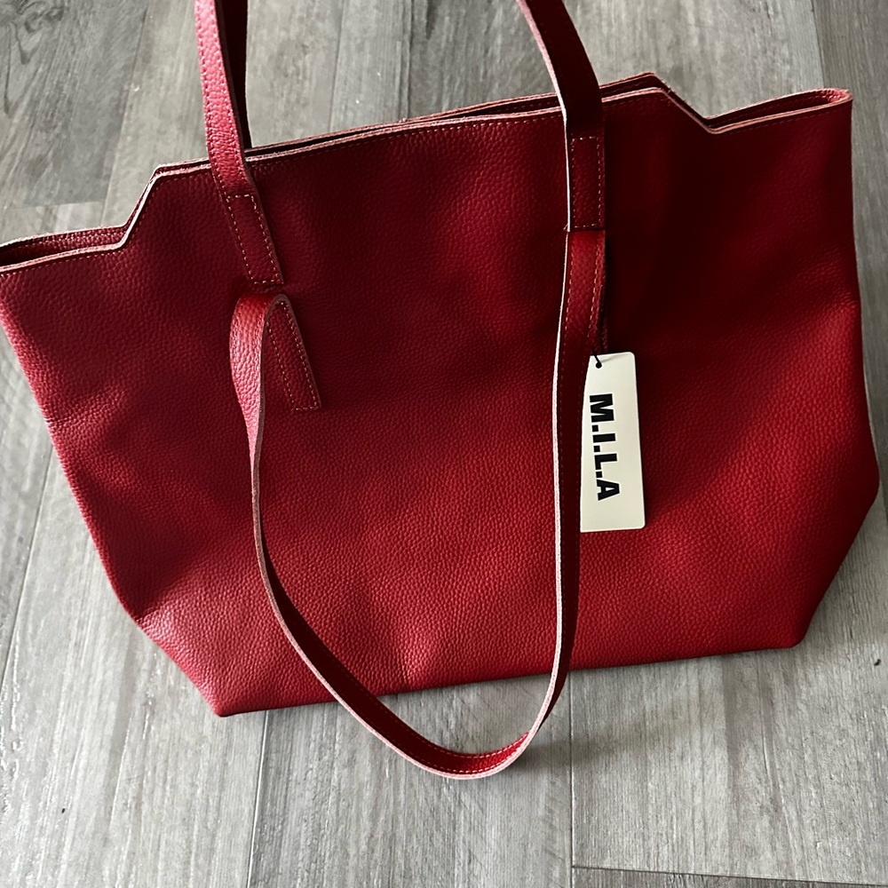 MILA tote in red pebbled leather - Picture 4 of 6